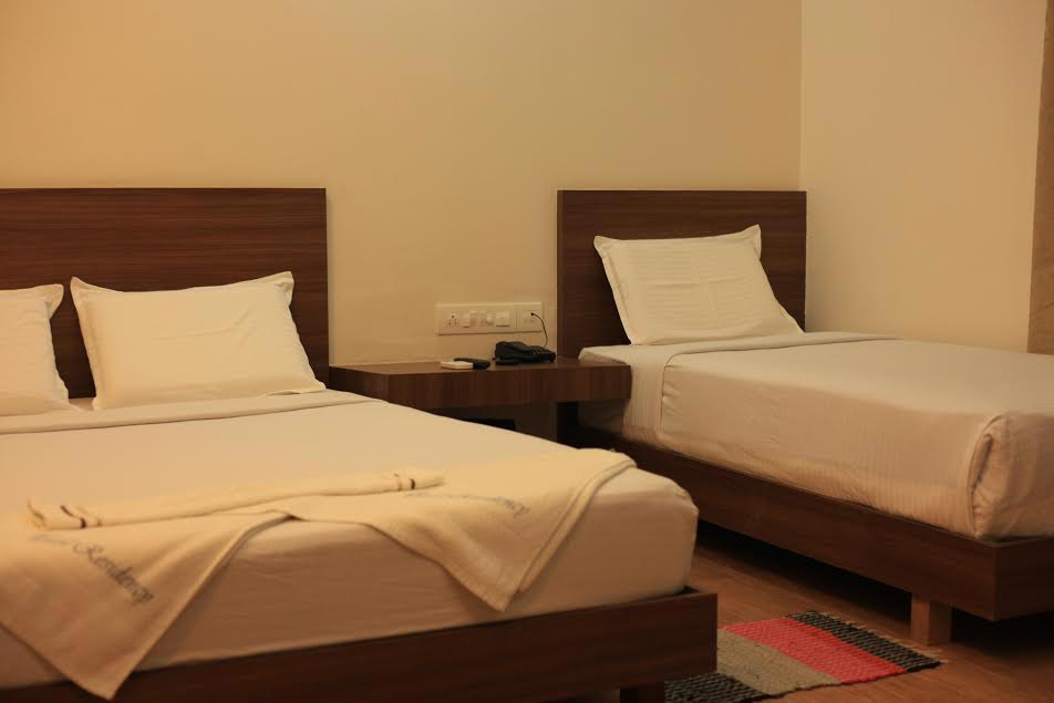 hotel-img