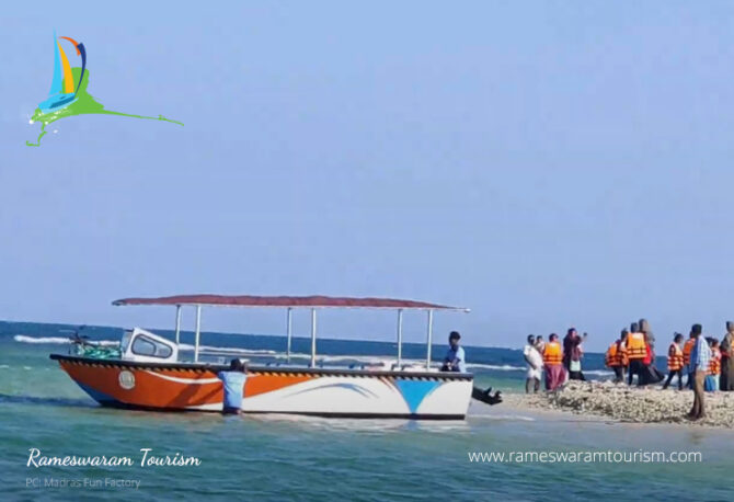 Erwadi-Glass-Boat-Pichaimoopanvalasai